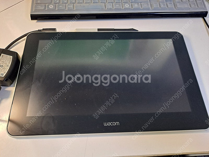 WACOM ONE DTC133--1