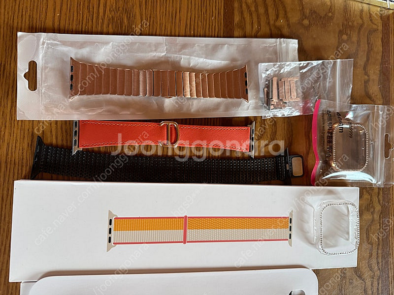 애플워치10네추럴티타늄밀레니즈루프46mm팝니다--4