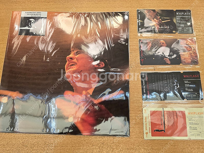 위플래쉬 LP 패키지 미개봉 및 포스터--1