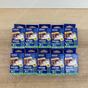 엡손 카드 사이즈 광택 사진용지 50매 * 10팩 판매합니다. PM-401 호환