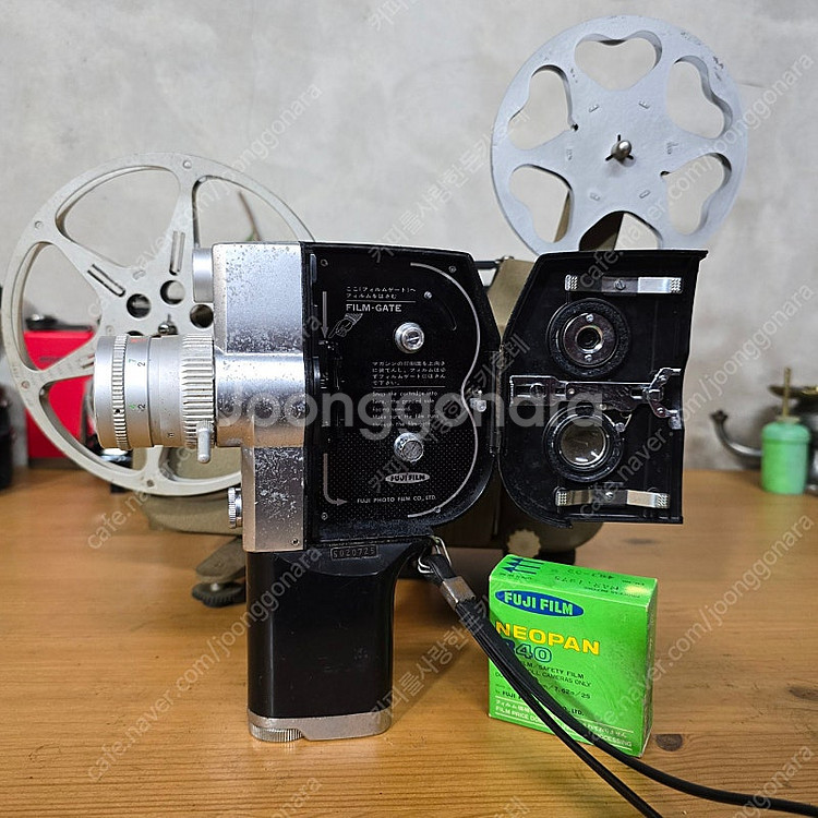 빈티지 8mm 영사기와 카메라 판매합니다.--7