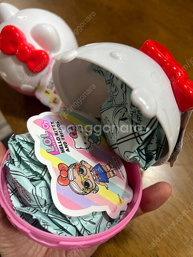 LOL 서프라이즈 산리오 키티 쿠로미--1