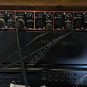 베링거 ADA-8200 디지털 마이크 프리