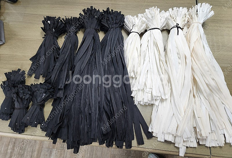 원피스용 / 스커트용 콘솔지퍼 + 바지& 주머니 포켓용 지퍼 700여개 (화이트/블랙)--1