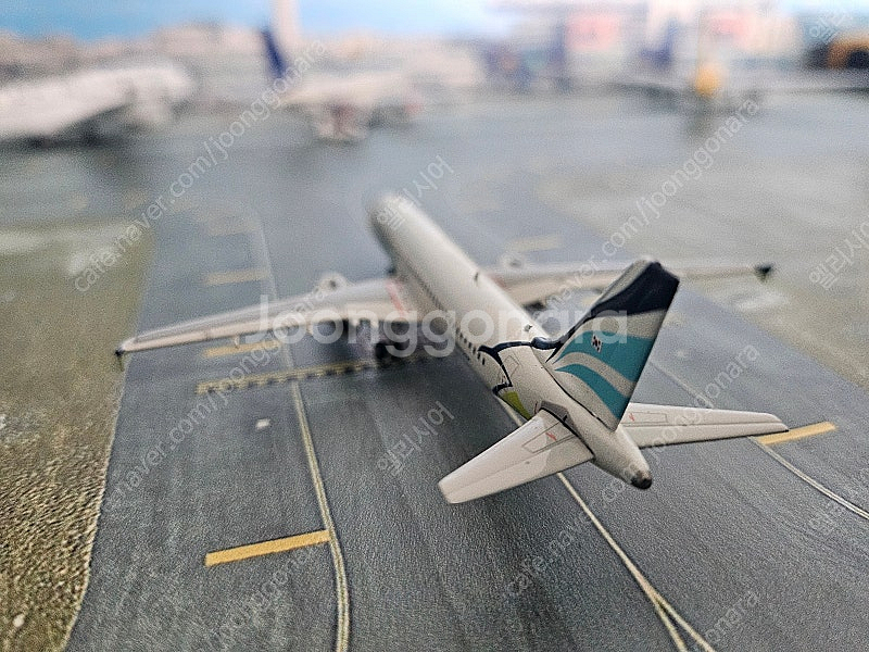 에어부산 Air Busan Airbus A320 HL7...--3