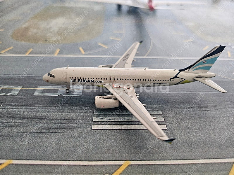 에어부산 Air Busan Airbus A320 HL7...--6