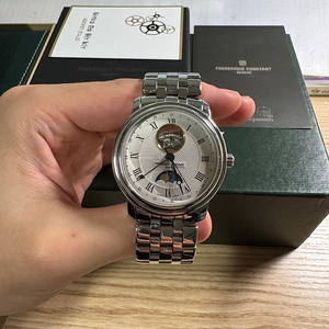 19년식) 프레드릭 콘스탄트 하트비트 문페이즈 40mm