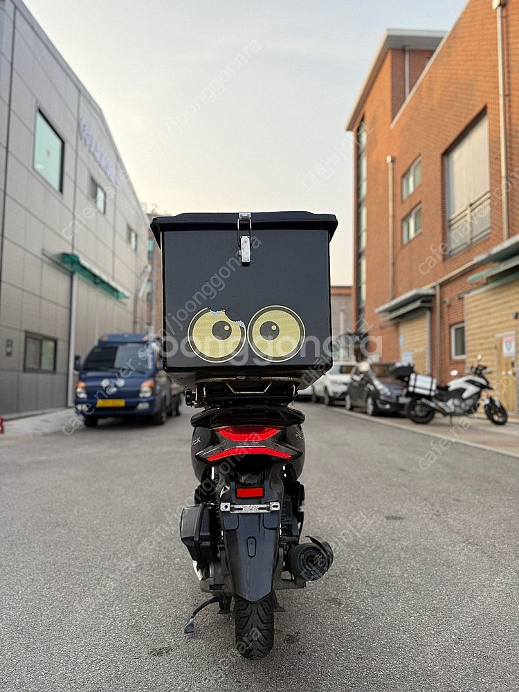 [점검완료]혼다 PCX125 20년식 배달대행세팅 깔끔한바이크 저렴하게 판매합니다!--6