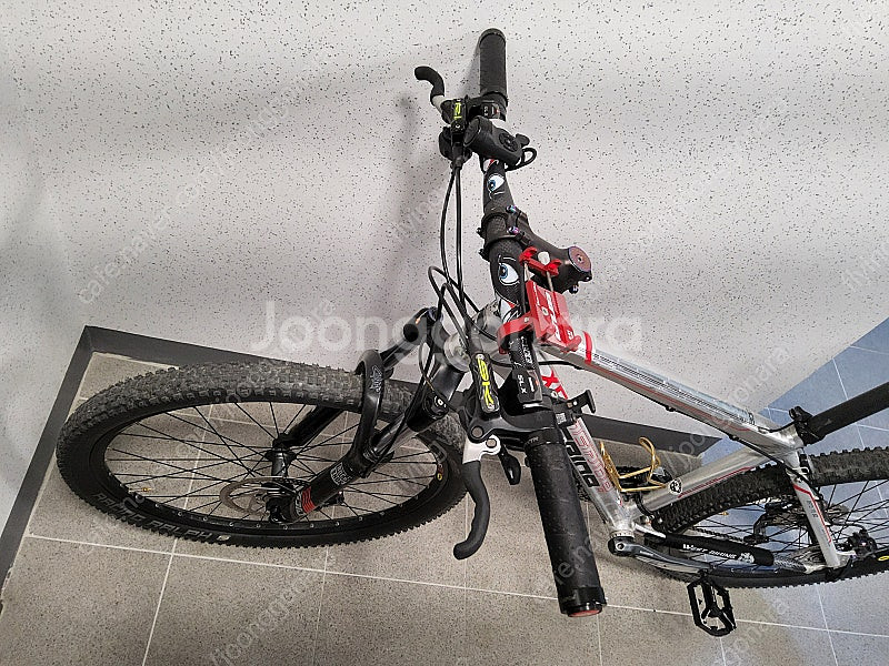 메리다 MATT 800 SLX MTB 27단 은색......--2