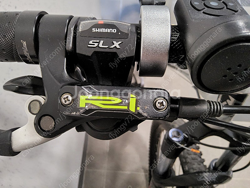 메리다 MATT 800 SLX MTB 27단 은색......--8