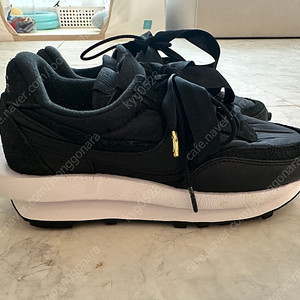 나이키 x 사카이 LD와플 블랙 나일론 팝니다 사이즈 235