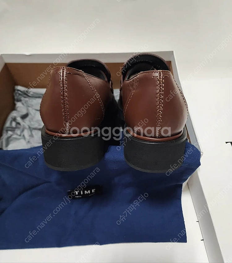 TIME 타임 레더 엠블럼 로퍼 245사이즈 새상품(한섬 슈즈 마인 시스템 랑방컬렉션 스니커즈 구두--5