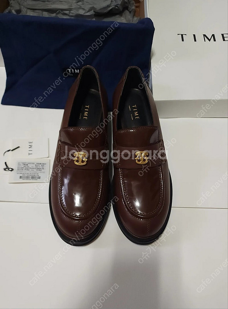 TIME 타임 레더 엠블럼 로퍼 245사이즈 새상품(한섬 슈즈 마인 시스템 랑방컬렉션 스니커즈 구두--9