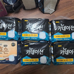 성인용 기저귀 카네이션 중형