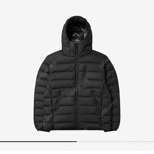 ( L ) 무신사 스탠다드 시티 레저 후드 라이트 다운자켓 경랑패딩 블랙 130,000원