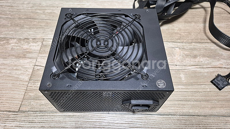 쿨러마스터 MWE 700 V2 브론즈 컴퓨터 파워 70...--1