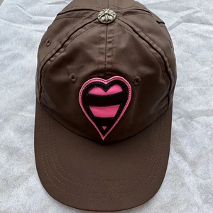 좌쓰 Chrome Hearts 크롬하츠 매티보이 하트패치 모자