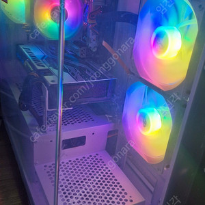 제온 2696 v3 / 메모리 128gb / rx580 / ssd 256g 본체팔아요