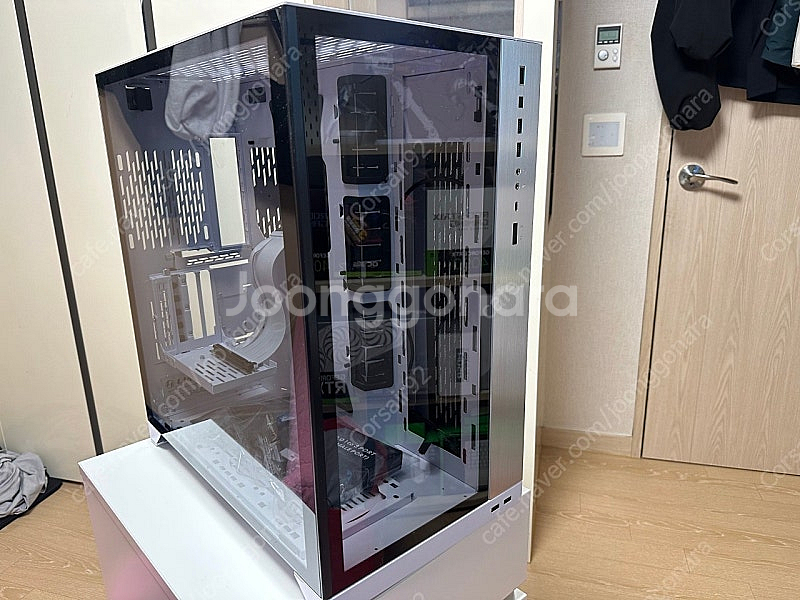 리안리 O11D XL ROG 에디션 케이스 + 라이저케...--0