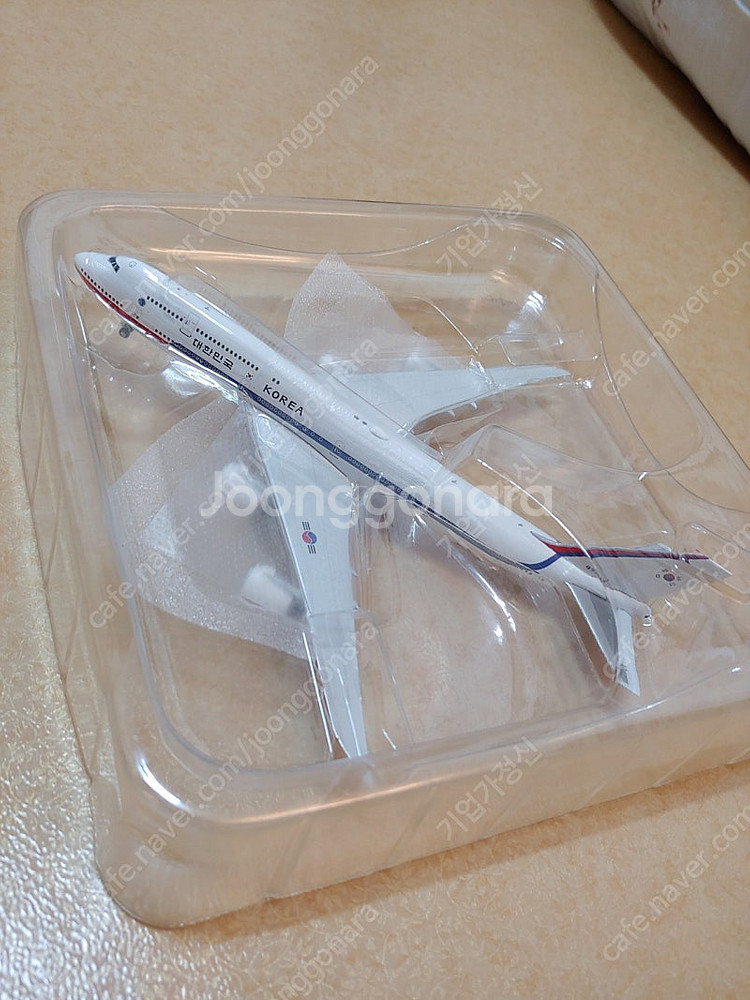 1:400 피닉스 공군1호기 보잉747-8--1