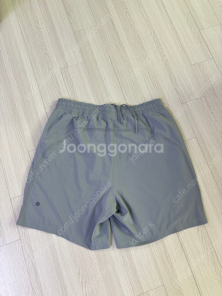 룰루레몬 페이스브레이커 라인드 7인치 L사이즈--1