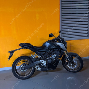 혼다 오토바이 CB125R 신차급