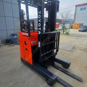 최저가상품 신품배터리 장착 도요타 1.5톤 입식전동지게차 3.7m 550만