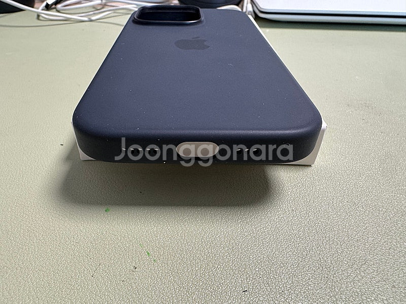 아이폰14프로 정품 실리콘케이스 거의새거--2