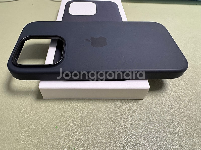 아이폰14프로 정품 실리콘케이스 거의새거--4