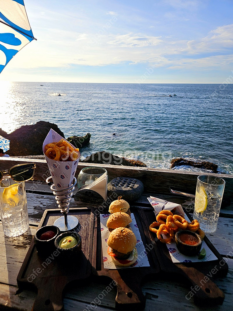 4/20 기아 두산 경기 3루쪽 티켓 구해요--0
