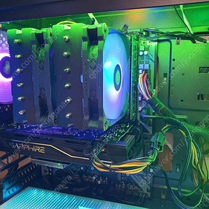 라이젠5600x.애즈락b550ATX.삼성램8G 4장.펜타웨이브쿨러