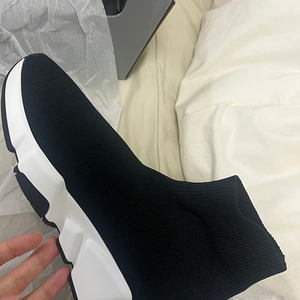 발렌시아가 스피드트레이너 블랙화이트