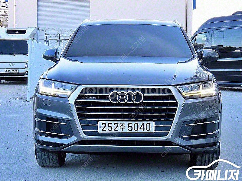 [아우디]Q7 (4M) 45 TFSI 콰트로 ★중고차★...--0