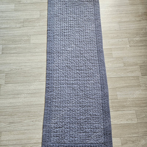 매트 쇼파깔개 침대 발밑 토퍼 60x180cm 사이즈 팝니다 (새상품)