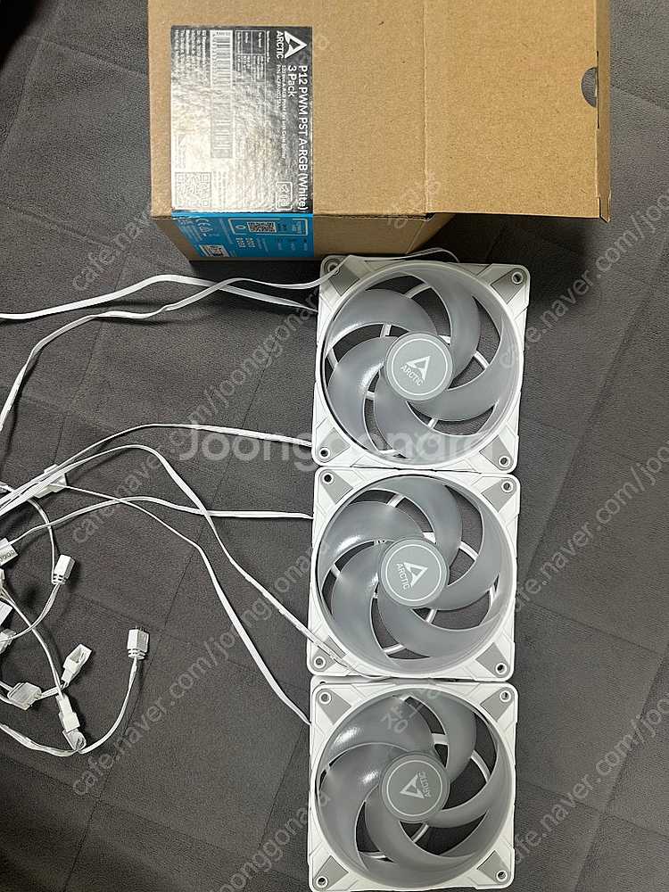 Arctic p12 pwm argb 화이트--2