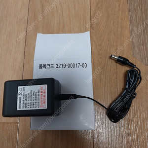 9V 300mA 어댑터(외경 약6mm) 개당 5천원