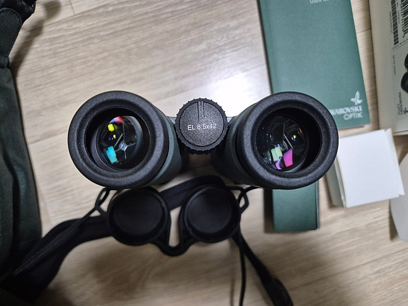 스와로브스키 new EL 8.5×42 쌍안경 판매합니다--1