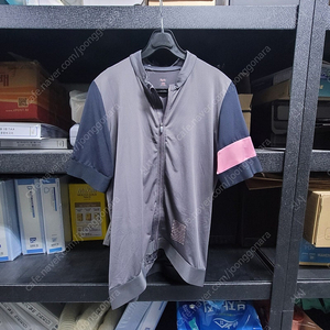 아소스 , 라파 프로팀 트레이닝 져지 XL,L사이즈 판매합니다.