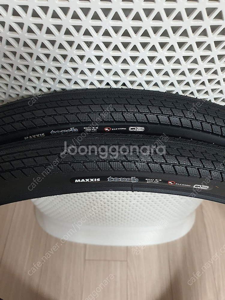 맥시스 토치 37-451 휠셋 20 X 1 3/8 타이--1
