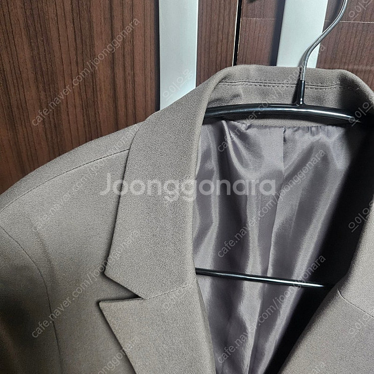 무신사 스탠다드 우먼즈 오버사이즈 블레이저 XS 카키브...--1