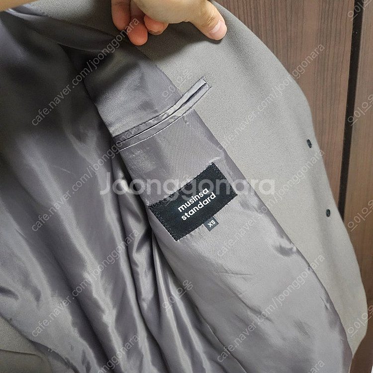무신사 스탠다드 우먼즈 오버사이즈 블레이저 XS 카키브...--3