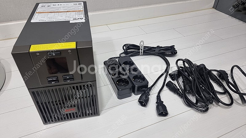 APC SRV1KI-E ups 배터리 전원 팝니다--0