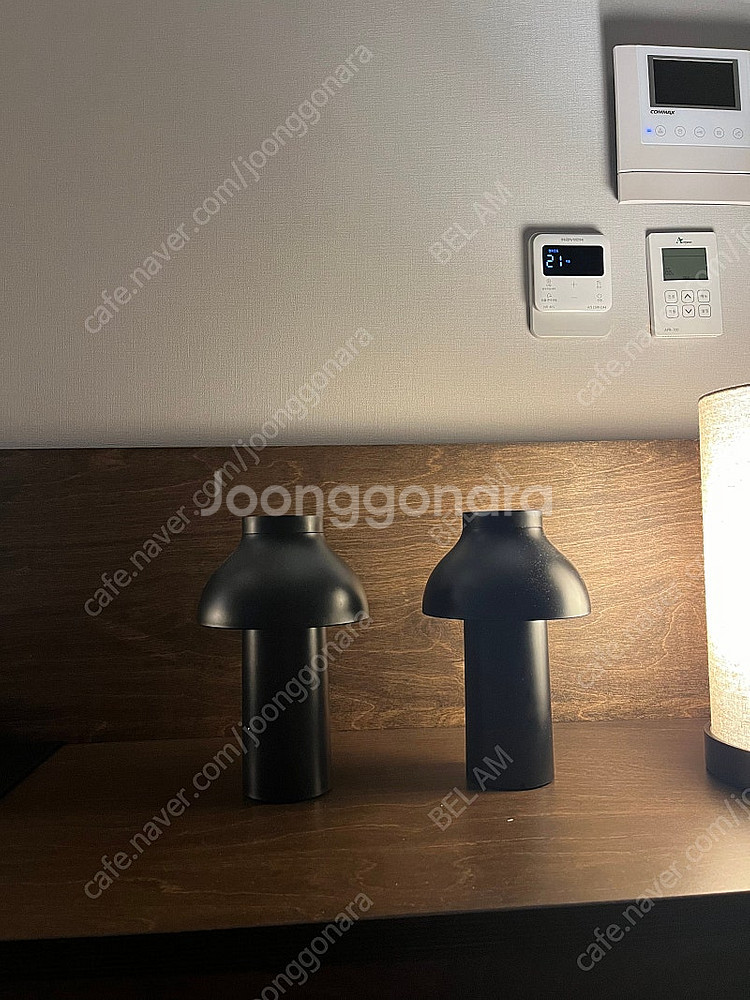 HAY 헤이 피씨 포터블 조명(블랙) 판매합니다.--0