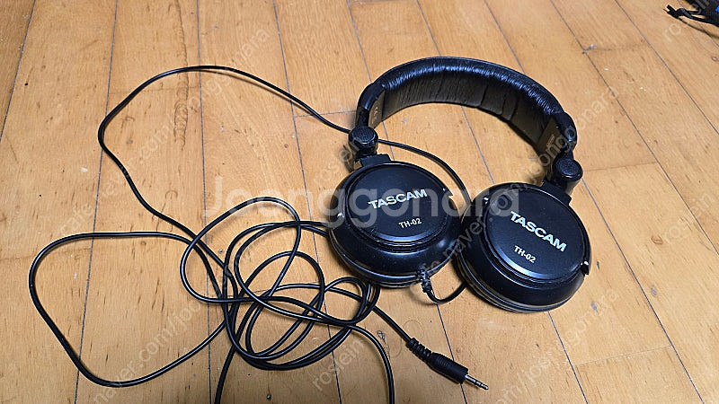 TASCAM 모니터링 헤드폰 TH-02--0