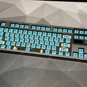 QK80MK2 그레이 판매 합니다