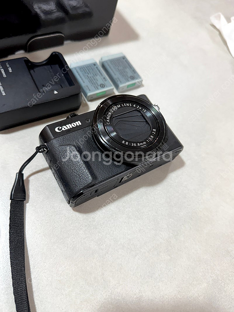 캐논 g7 mark2 (배터리2개, 64기가)--2