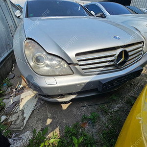 w219 cls350 09년식 차량부품판매합니다.
