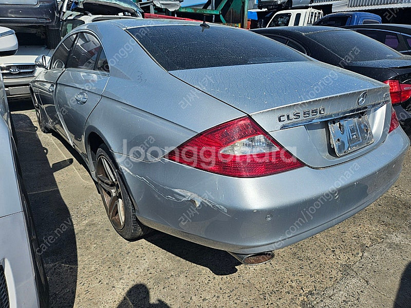w219 cls350 09년식 차량부품판매합니다.--3
