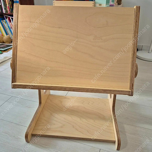 꼬메모이 리브레 독서대