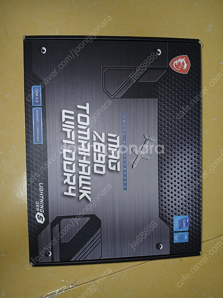 z690 토마호크 ddr4 + 소켓 가이드--0